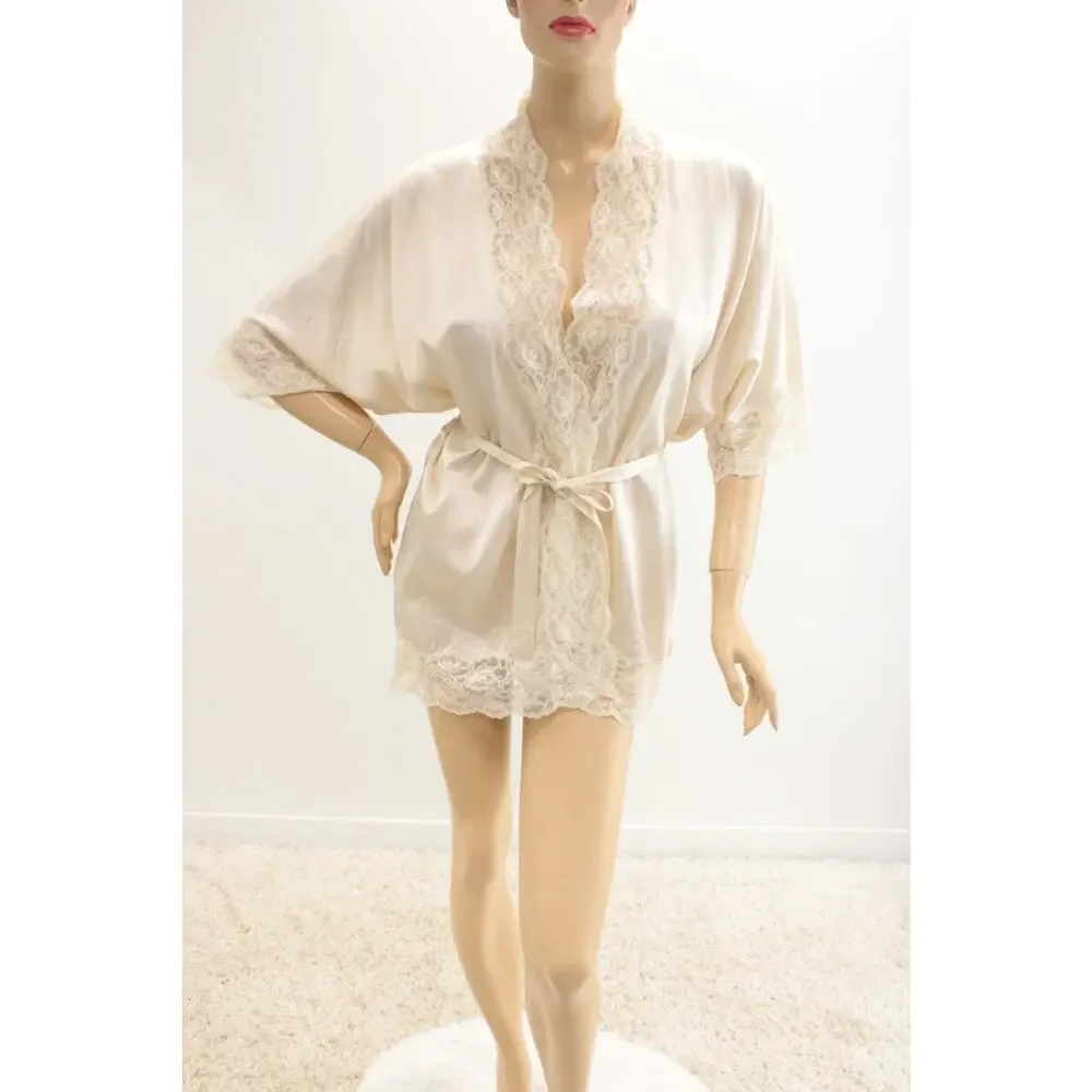 Lace-Trim Short Robe in Cream - Lightweight Tie-Waist Kimono